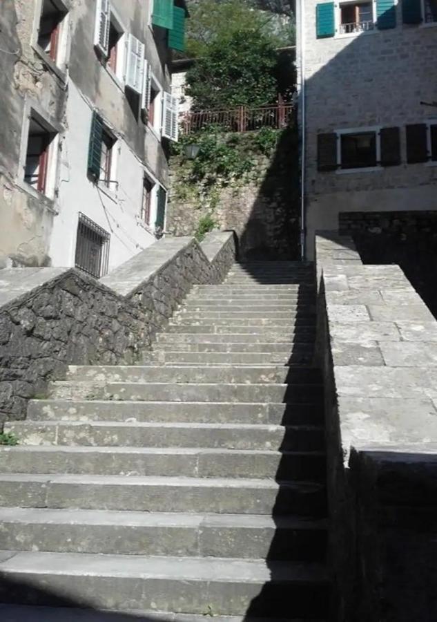 Bond Studios- Old Town Kotor Exterior foto
